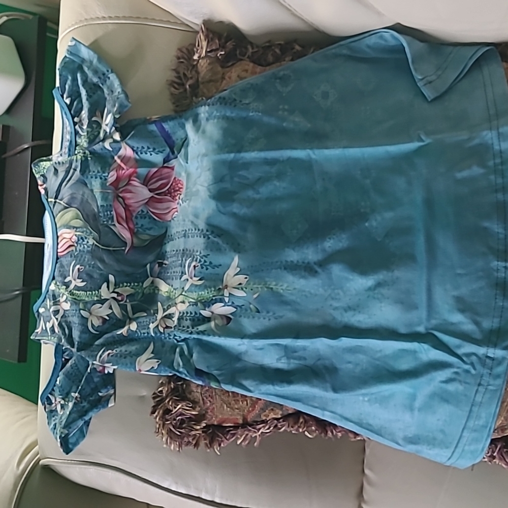 LITTLE GIRL DRESS - Picture 2 of 4